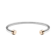 Load image into Gallery viewer, Crown Cuff
