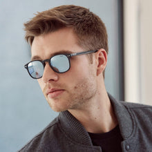 Load image into Gallery viewer, Hyde Mirror Black + Silver Lens Non-Polarized
